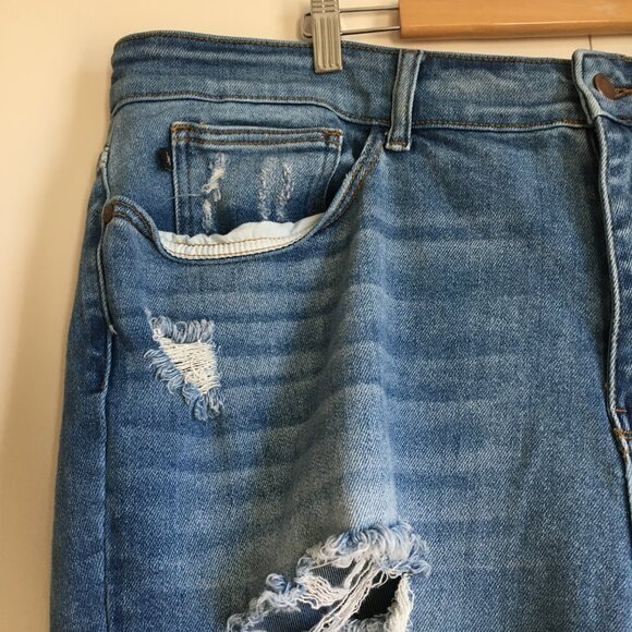 NWOT Judy Blue Distressed High Waist Blue Jeans - Picture 3 of 16